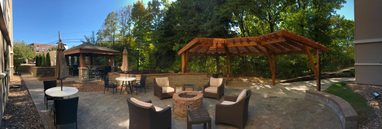 Staybridge Suites Columbia-Highway 63 & I-70 By Ihg Eksteriør billede