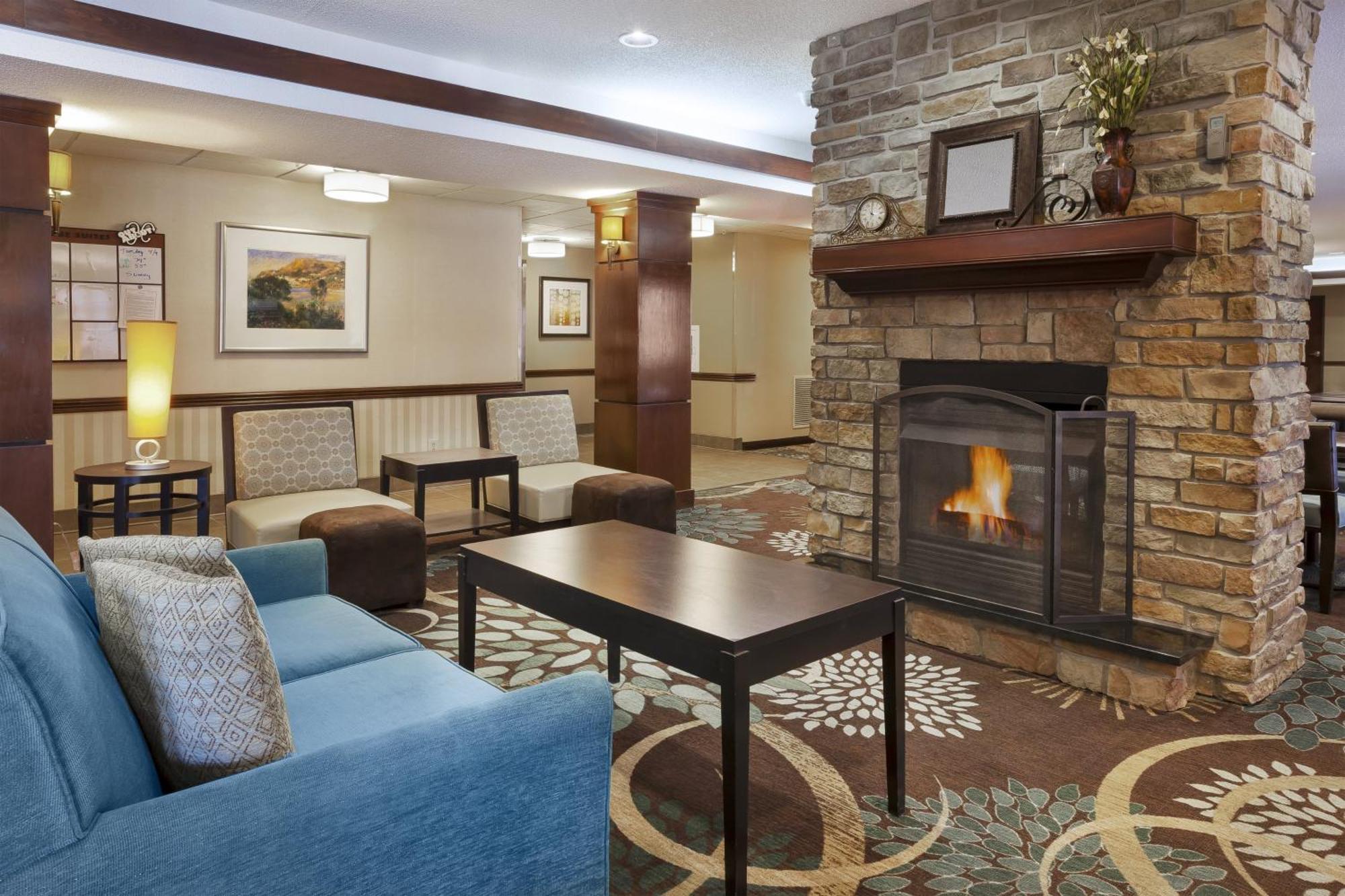 Staybridge Suites Columbia-Highway 63 & I-70 By Ihg Eksteriør billede