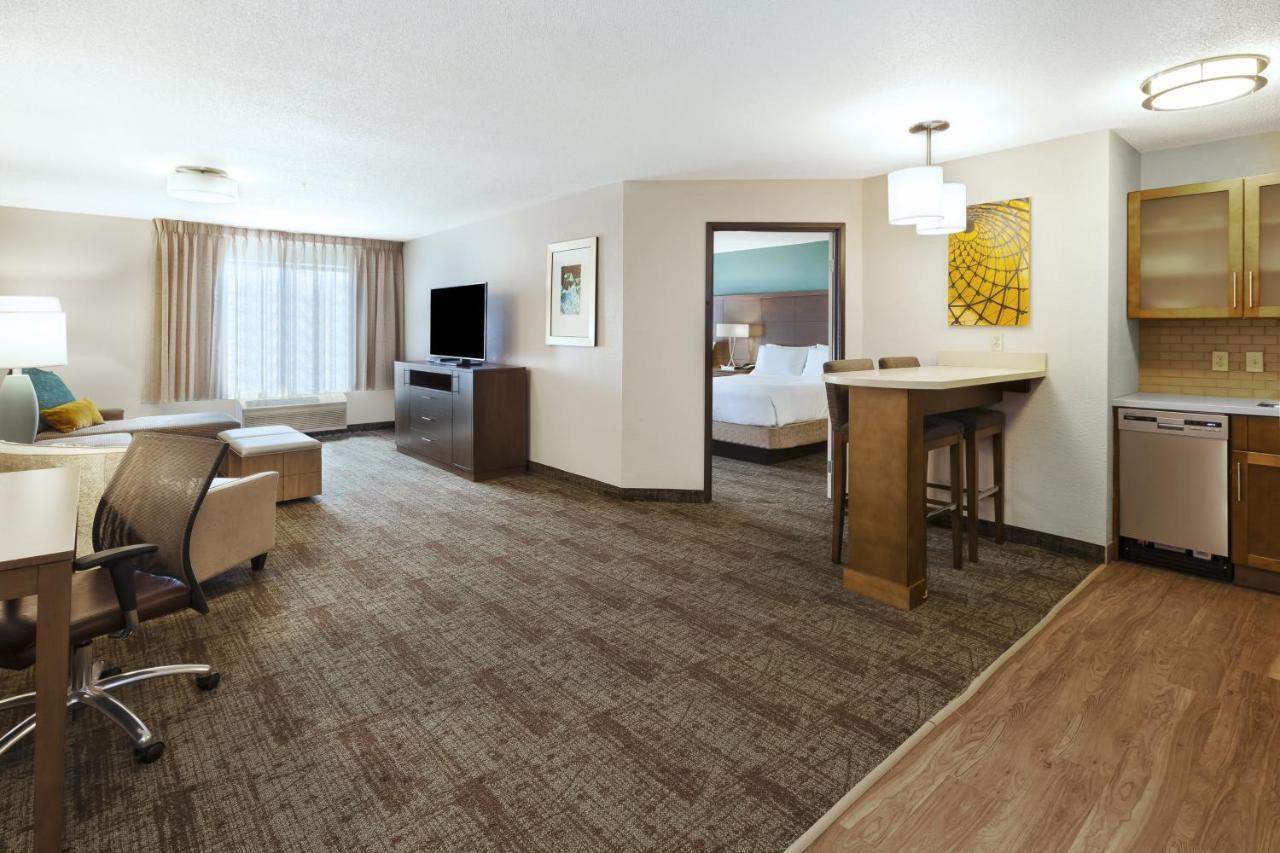 Staybridge Suites Columbia-Highway 63 & I-70 By Ihg Eksteriør billede
